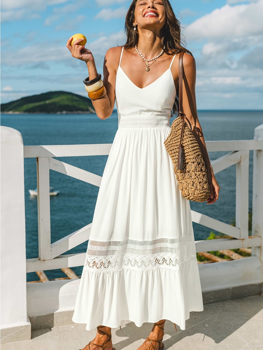 Cupshe White V‑Neck Spaghetti Strap Maxi Dress with Lace Detail- XS